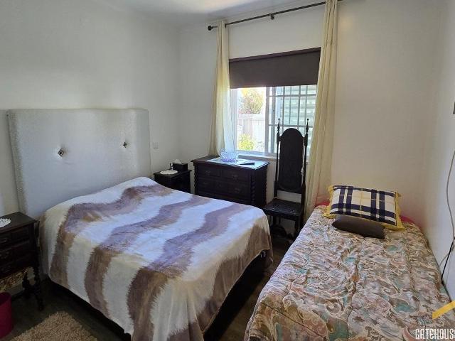 Vila de 4 quartos com piscina e garagem em Carvoeiro, Algarv. 210m² Lagoa e Carvoeiro