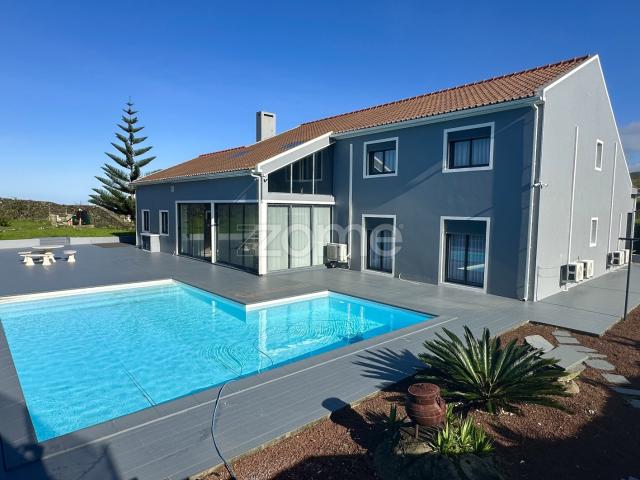 Vila de 6 quartos com piscina Pico da Pedra