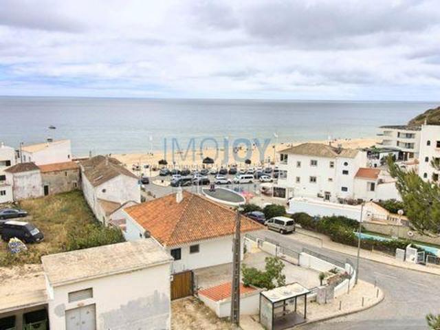 Vila do Bispo Faro 8650 089 LS97112344