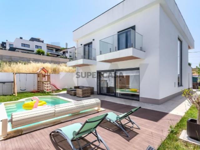 Vila Franca de Xira, Vialonga Moradia T4+1 para Venda