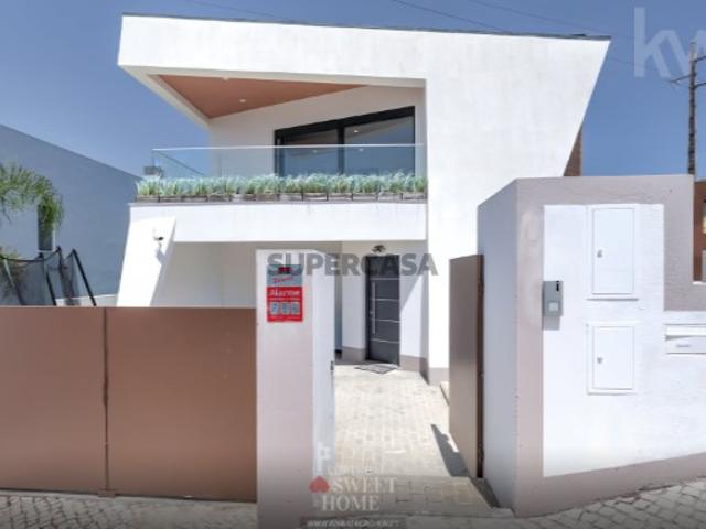 Vila Franca de Xira, Vialonga Moradia T4+1 para Venda