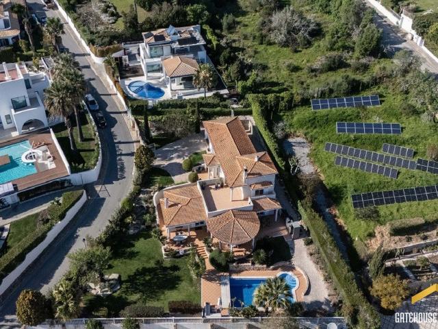 Vila isolada com piscina à venda em Calicas, Lagos, Algarve. 209m² São Gonçalo de Lagos