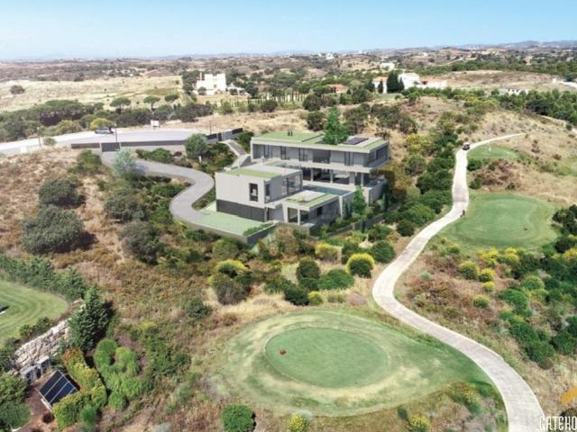 Vila parcialmente construída será finalizada no Monte Rei Golf Resort, Algarve Gatehouse internacional Algarve