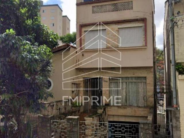 Vila Pompeia terreno em ótima localização