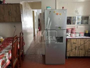 Vila Residencial com 4 Casas em Terreno Amplo no Coração do Indianópolis – Ideal para Morar ou Inves