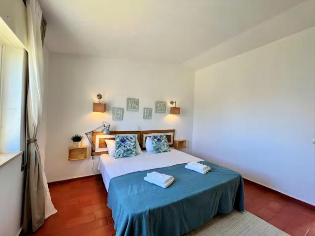 Vila Senhora da Rocha
