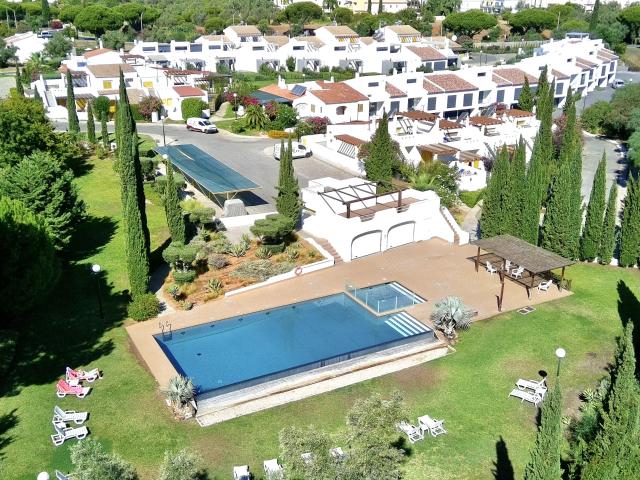 VILAMOURA CLUB VILLA 1 WITH POOL by HOMING