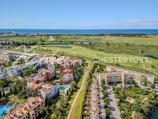 Vilamoura Apartamento de 2 Quartos com Vista para o Golfe à. 175m² Quarteira