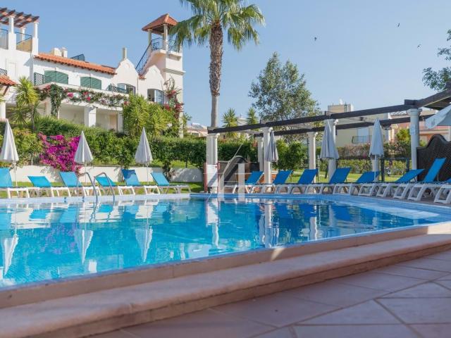 Vilamoura | Arrendamento férias | F004