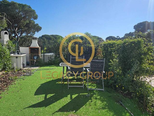 Vilamoura – Moradia Geminada T3 Duplex junto aos Campos de Golfe