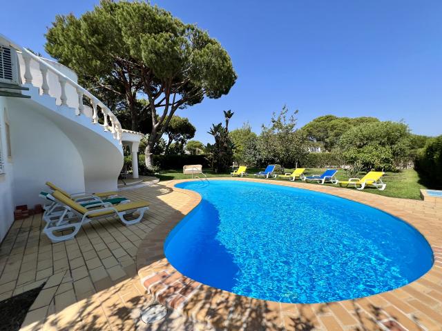 VILAMOURA WHITE HOUSE VILLA WITH POOL by HOMING