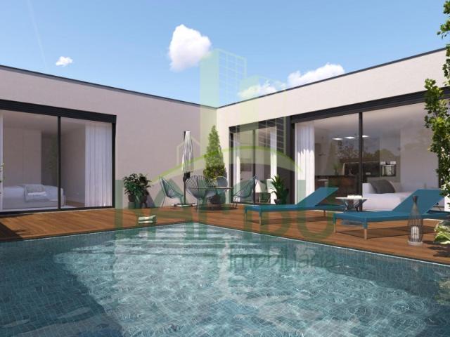Vilar de Mouros Moradia térrea T3 com piscina
