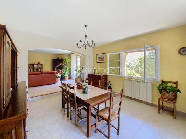 VILETELLE 1000 m2 TERRIAN MAISON DE 151 m2 PISCINABLE