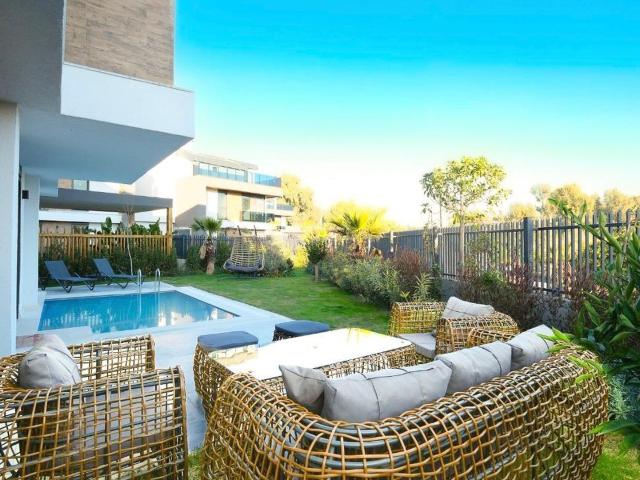 Villa 4+1 Antalya, Türkiye 228731