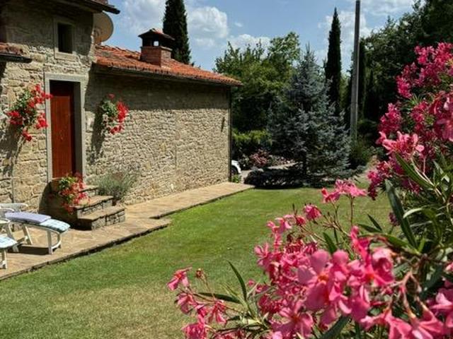 Villa 4 camere da letto, Tuscany Tuscany 52010 ES102020930