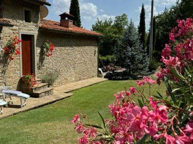 Villa 4 camere da letto, Tuscany Tuscany 52010 ES103964312