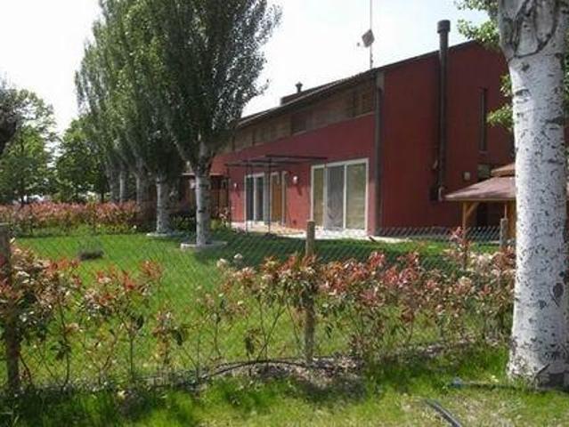 Villa 4 camere da letto, Crevalcore Bologna 40014 ES104073673