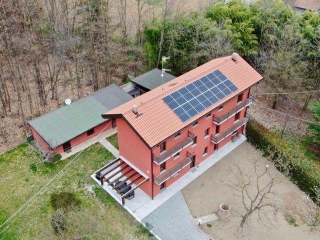 Villa 4 camere da letto, Cureggio Piedmont 28060 DLS105313426