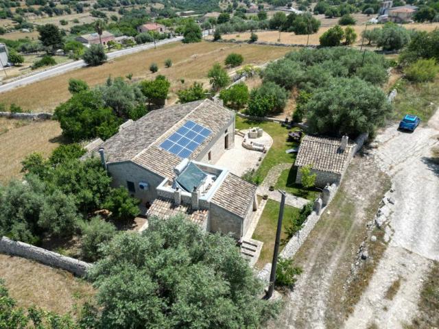 Villa 4 camere da letto, Modica Ragusa ES95451625