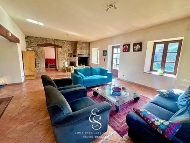 Villa 4 chambres, Malleval Rhône 42520 ES101489358