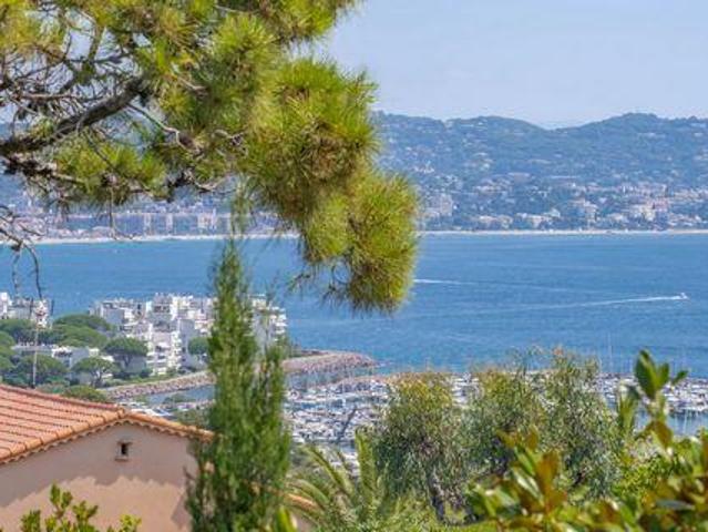 Villa 4 chambres, Mandelieu Provence 06210 DLS105273265
