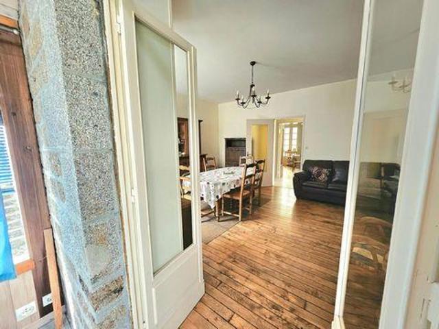 Villa 4 chambres, Mantilly Basse 61350 ES103927043