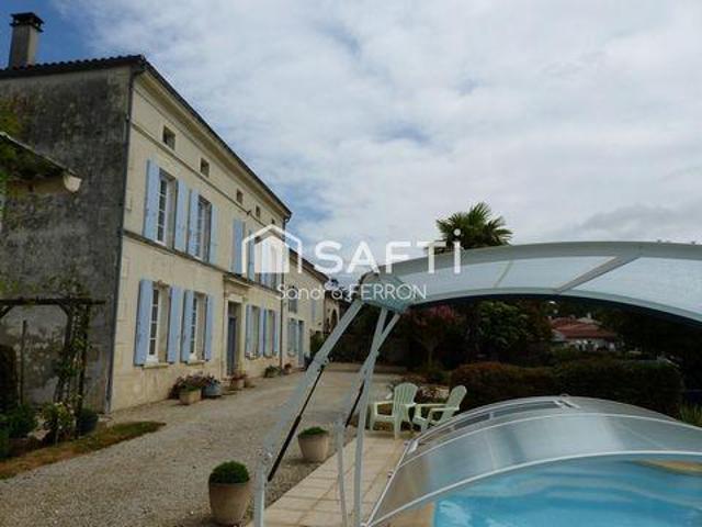 Villa 4 chambres, Les Touches Poitou 17160 ES100538597