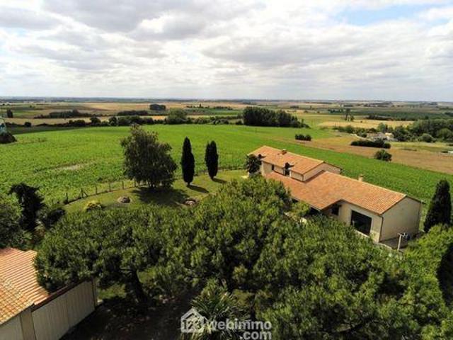 Villa 4 chambres, Mirebeau Poitou 86110 DS99485295