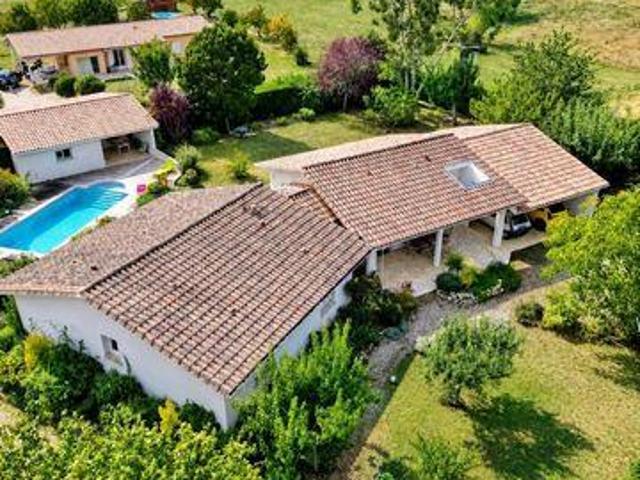Villa 4 chambres, Monbalen Aquitaine 47340 DLS105607189