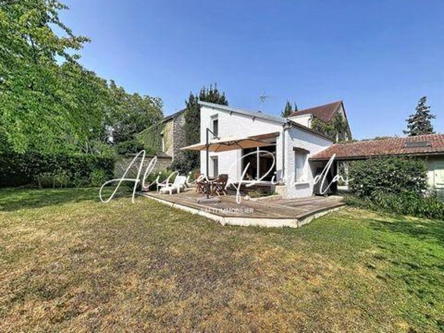 Villa 4 chambres, Montainville Île 78124 DLS105329079