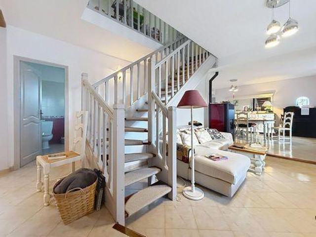 Villa 4 chambres, Montauban Midi 82000 DLS104963582