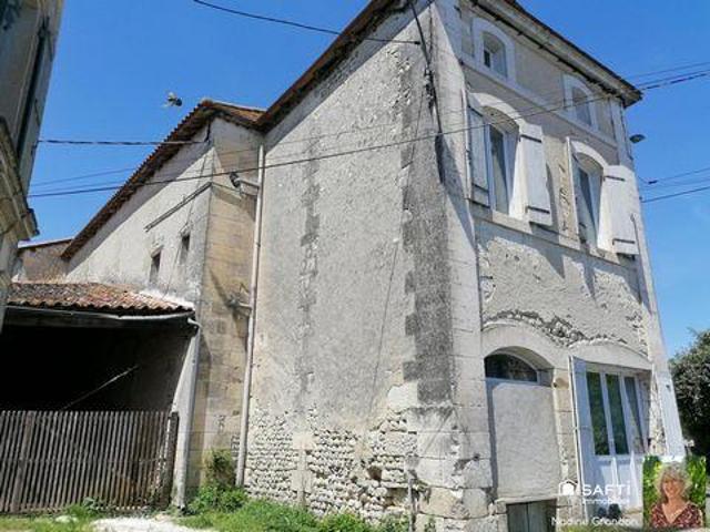Villa 4 chambres, Montboyer Poitou 16620 DLS100777235