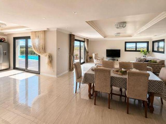 Villa 4 chambres, Montredon Languedoc 11100 DLS105313142