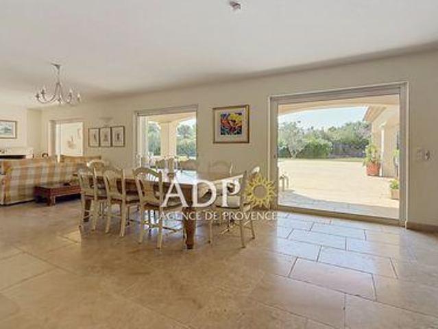 Villa 4 chambres, Mouans Provence 06370 ES105329624