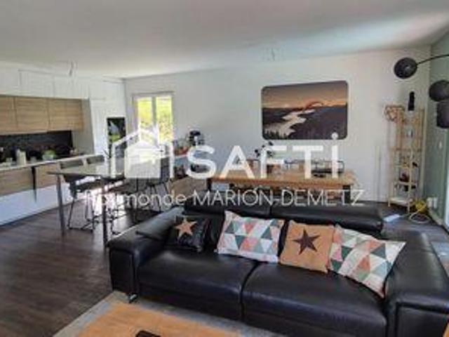 Villa 4 chambres, Naves Rhône 74370 DS105720462