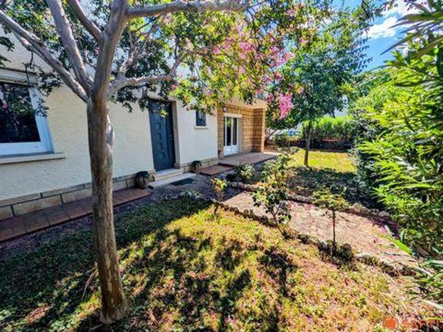 Villa 4 chambres, Nimes Languedoc 30000 DLS104786653