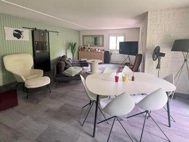 Villa 4 chambres, Nohanent Auvergne 63830 DS103743133