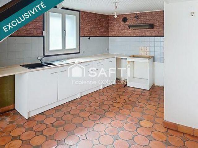 Villa 4 chambres, Oradour Poitou 16140 ES102705921