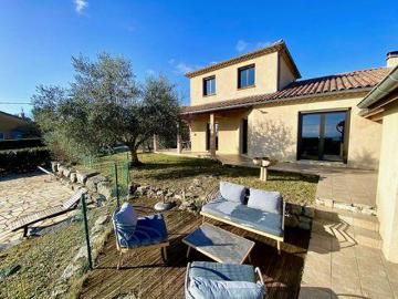 Villa 4 chambres, Aubenas Rhône Alpes 07200 DS96311340