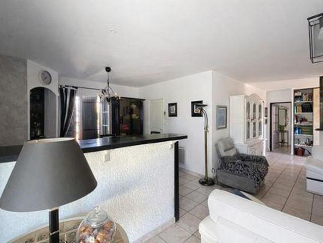 Villa 4 chambres, Agris Poitou 16110 DS103182973