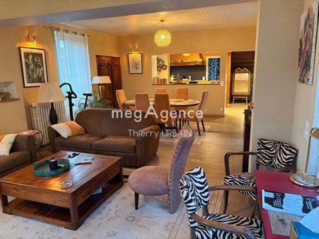 Villa 4 chambres, Amplepuis Rhône 69550 DS103343569