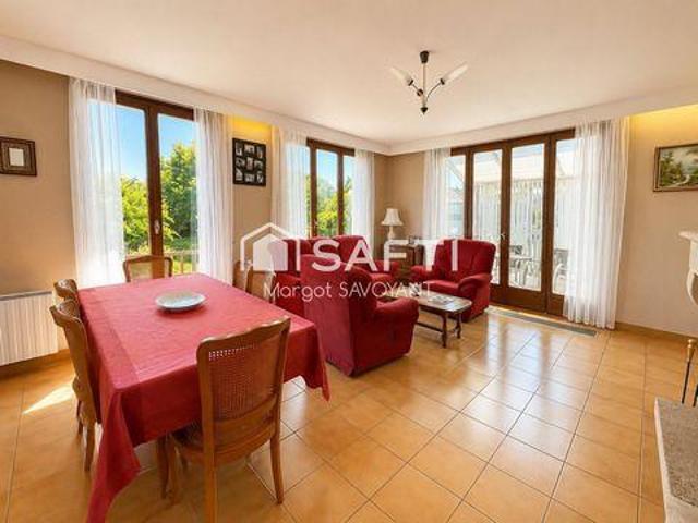 Villa 4 chambres, Argences En Aubrac Midi 12420 DS103927131