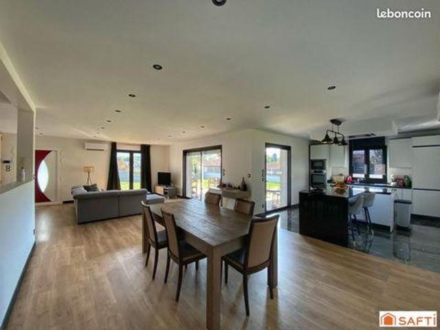 Villa 4 chambres, Saint Aquitaine 64220 DS98545548