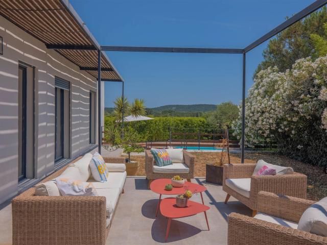 Villa 4 chambres, belle vue campagne 170m² Cogolin