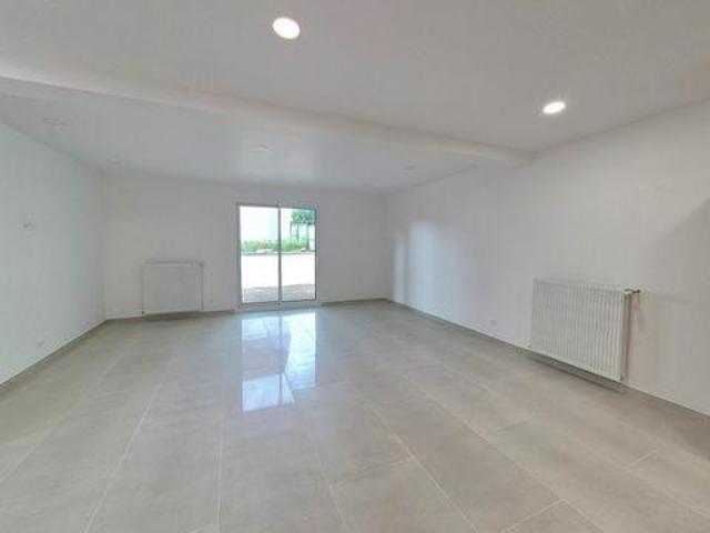 Villa 4 chambres, Bennecourt Île 78270 DS102472790