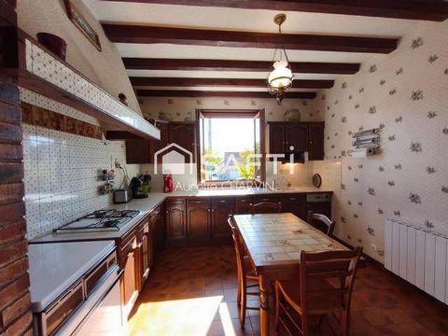 Villa 4 chambres, Bletterans Franche 39140 ES105509589