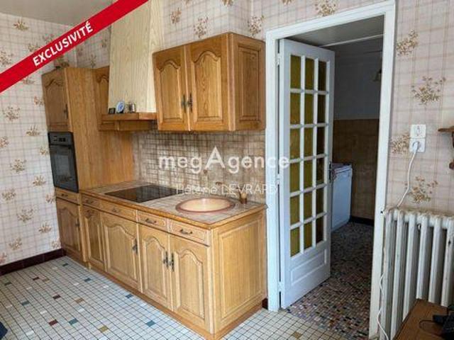 Villa 4 chambres, Brée Pays de la Loire 53150 DS99445700