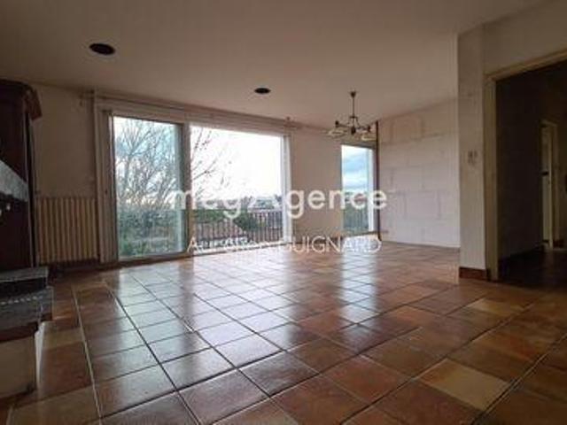 Villa 4 chambres, Bressuire Poitou 79300 DS96081053