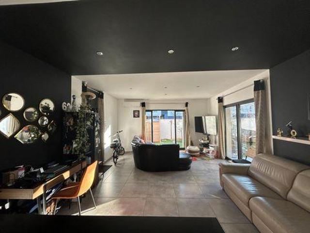 Villa 4 chambres, Castelnau Languedoc 34170 DS104371740