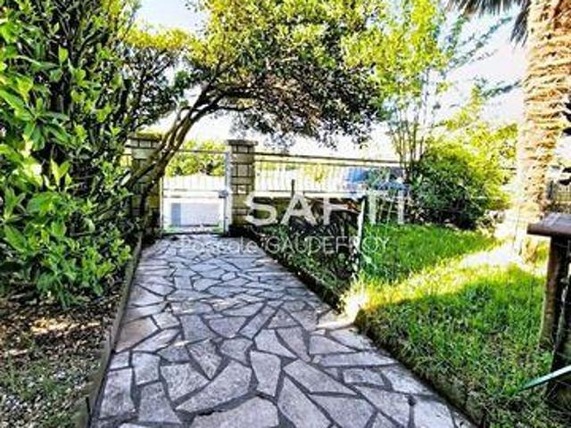 Villa 4 chambres, Champagnac Poitou 17500 DS101520599